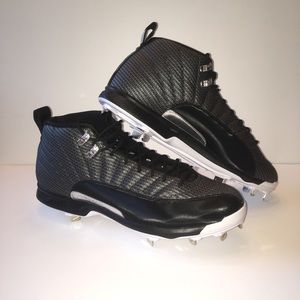 *NEW* Air Jordan 12 retro men’s baseball cleats.